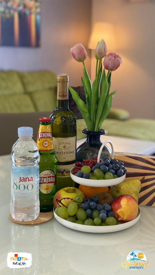 Gabrijel Apartments Makarska 1 Esterno foto