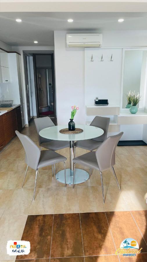 Gabrijel Apartments Makarska 1 Esterno foto